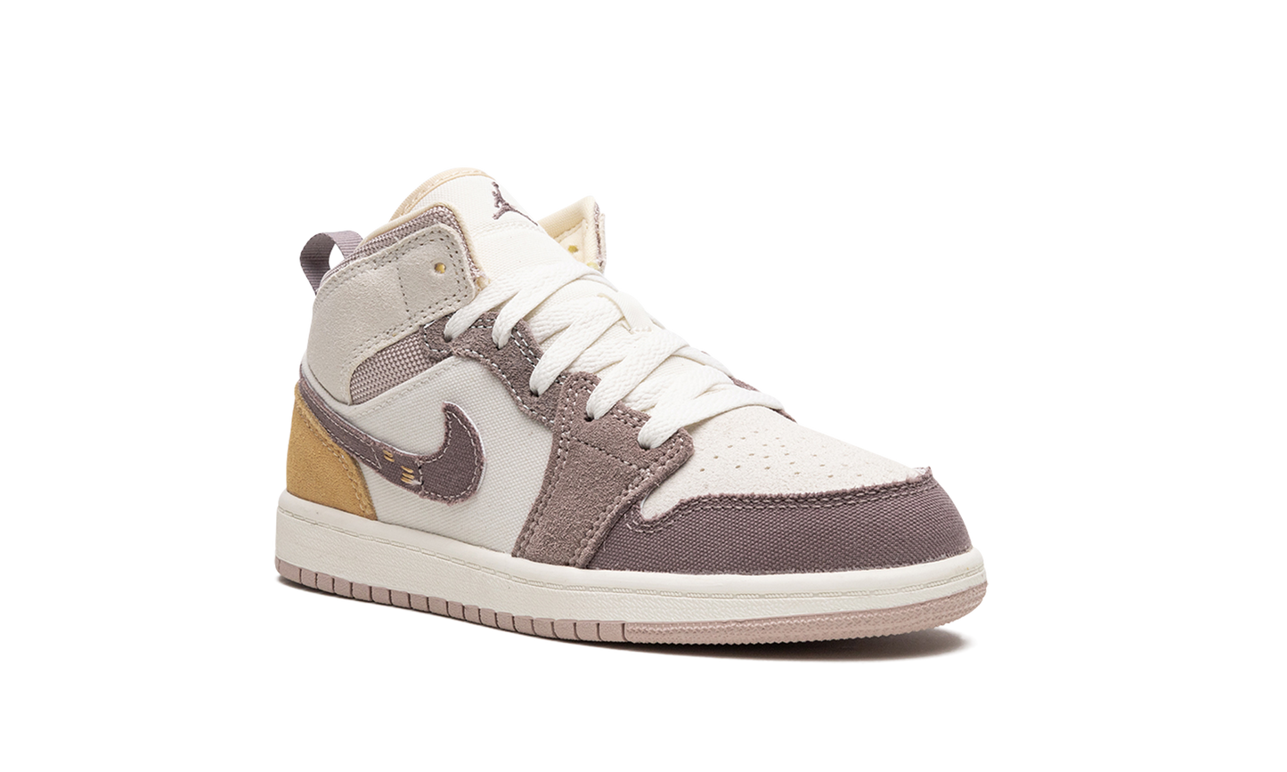 Air Jordan 1 Mid Craft SE PS "Taupe Haze" DZ4468 102
