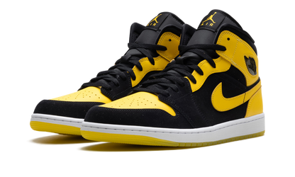 Air Jordan 1 Mid "New Love" HJ6654 071