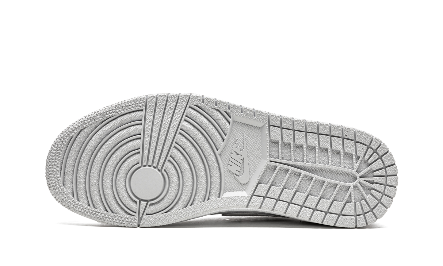 Air Jordan 1 Low OG "Neutral Grey" CZ0790 100