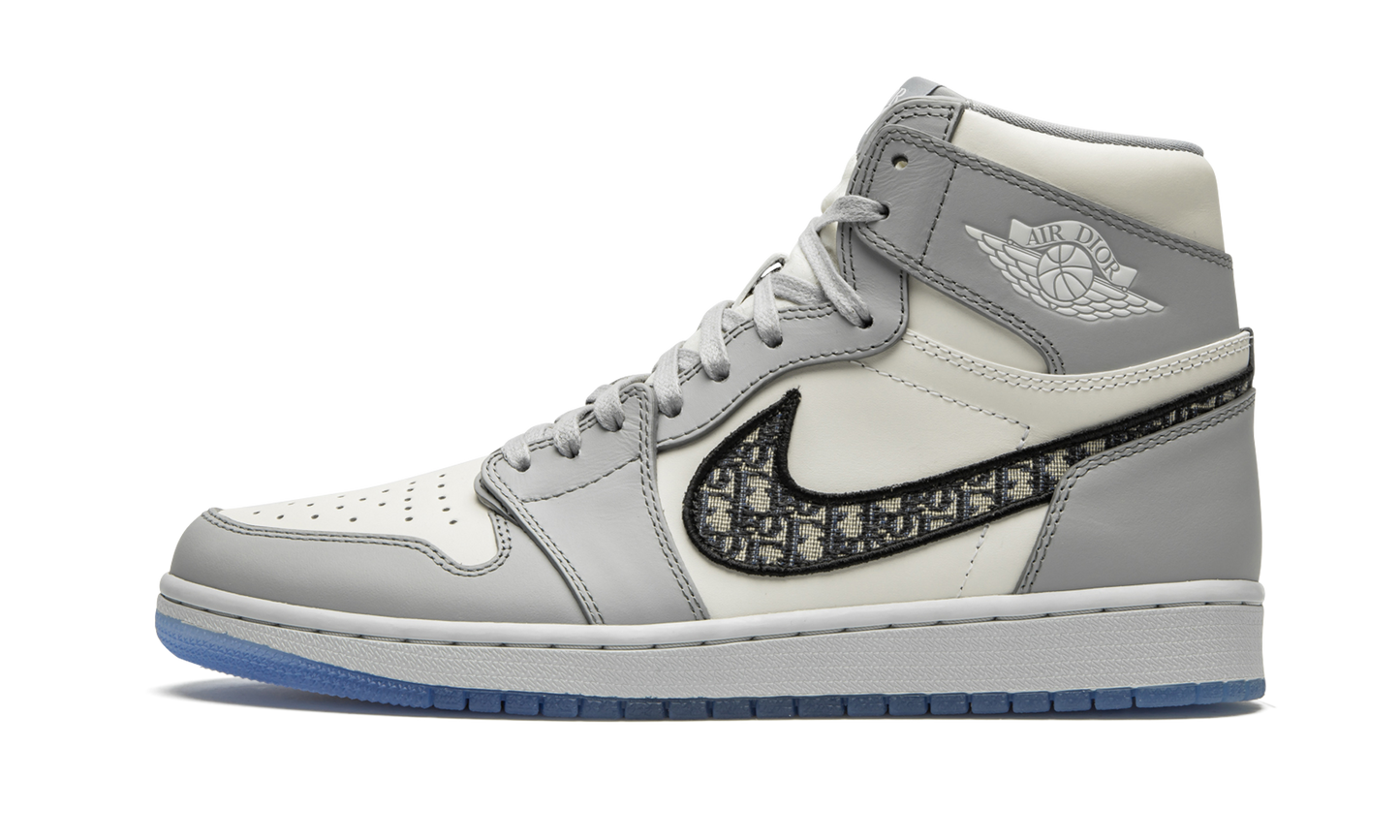 Air Jordan 1 Retro High "Dior" CN8607 002