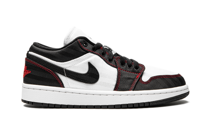 AIR JORDAN 1 LO SE UTL WMNS "White / Black / Red" DD9337 106