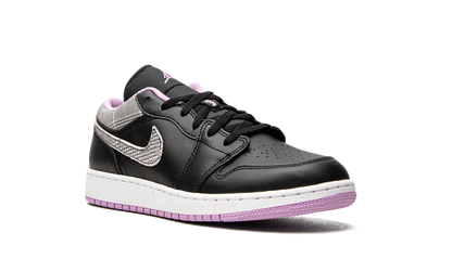 Air Jordan 1 Low GS "Houndstooth" DH0570 015