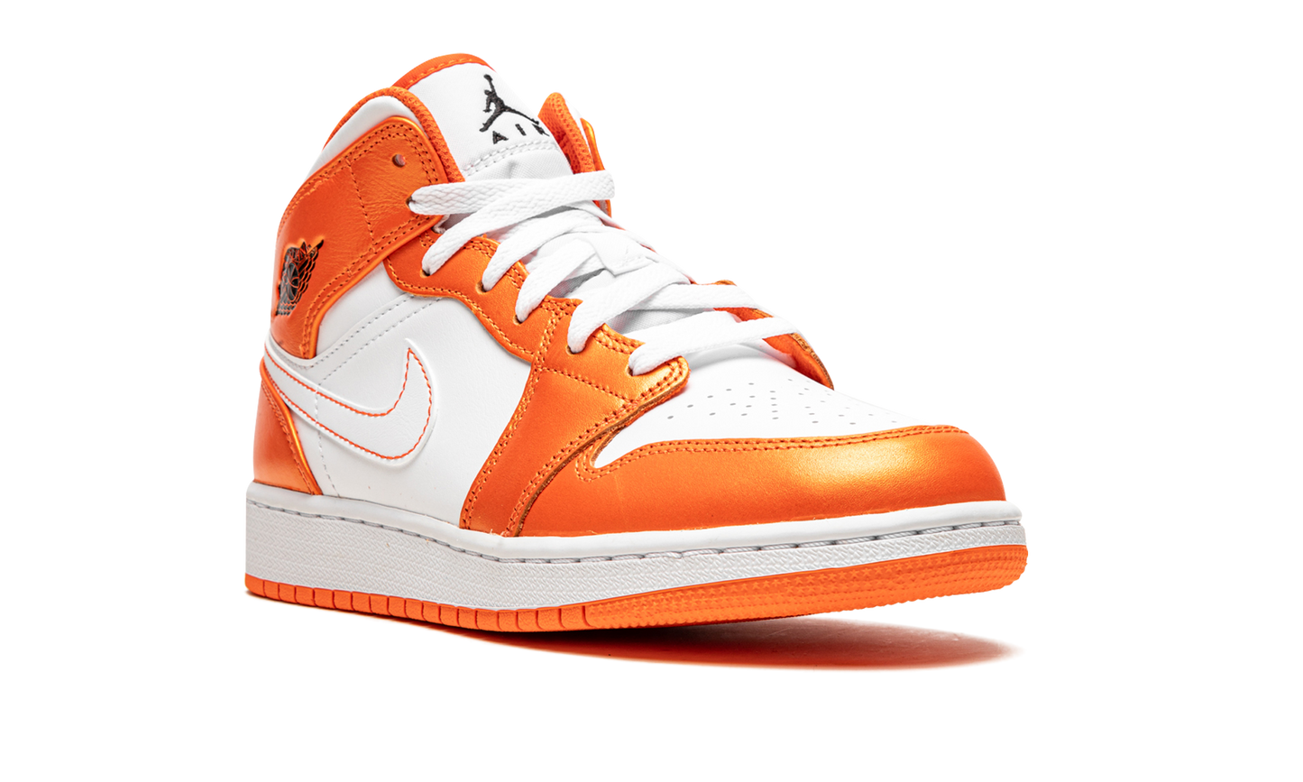 Air Jordan 1 Mid SE GS "Electro Orange" DM4228 800