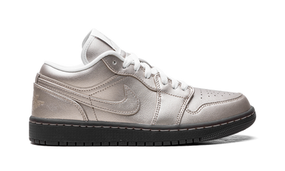 Air Jordan 1 Low SE WMNS "Metallic Zinc" HQ3529 099