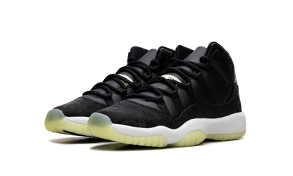 Air Jordan 11 GS "Barely Volt" IB1378 001