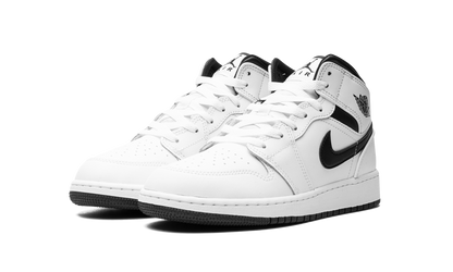 Air Jordan 1 Mid GS "White/Black" DQ8423 132