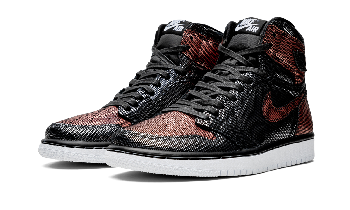 AIR JORDAN 1 High OG WMNS "Fearless" CU6690 006