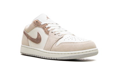 Air Jordan 1 Low "Light Brown" HF1567 200