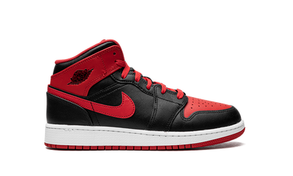 Air Jordan 1 Mid GS "Alternate Bred" DQ8423 060