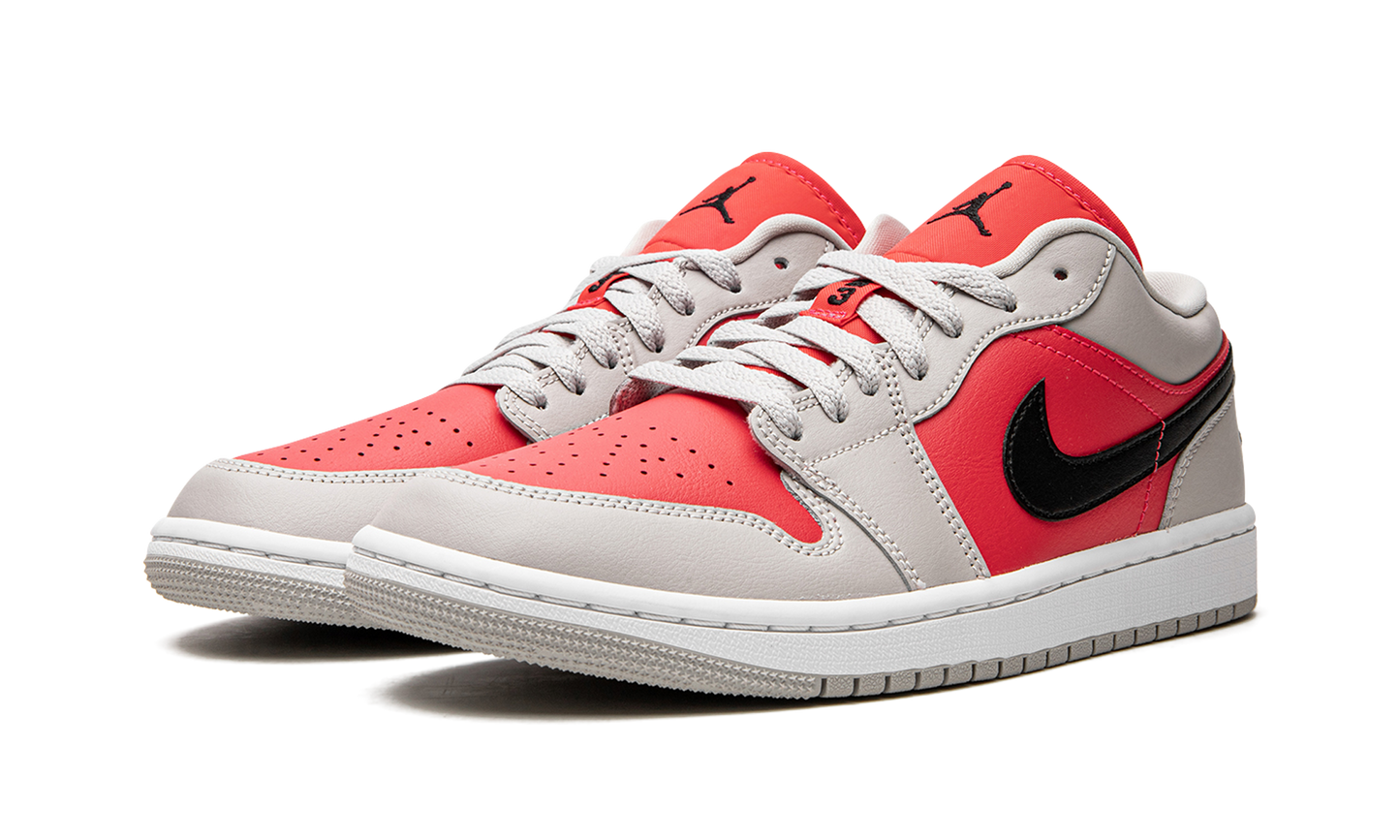 AIR JORDAN 1 LO WMNS "Light Iron Ore / Siren Red" DC0774 060