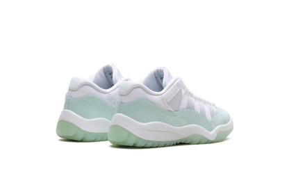 Air Jordan 11 Low PS "Igloo" 580522 103