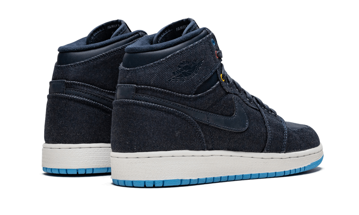 Air Jordan 1 Retro High GS "Family Forever"