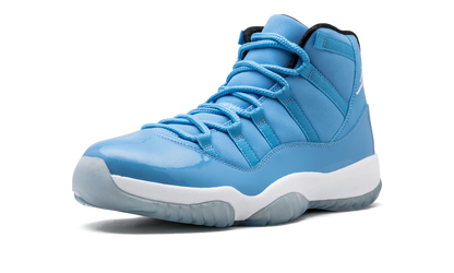 Air Jordan 11 Retro "Pantone" 689479 405