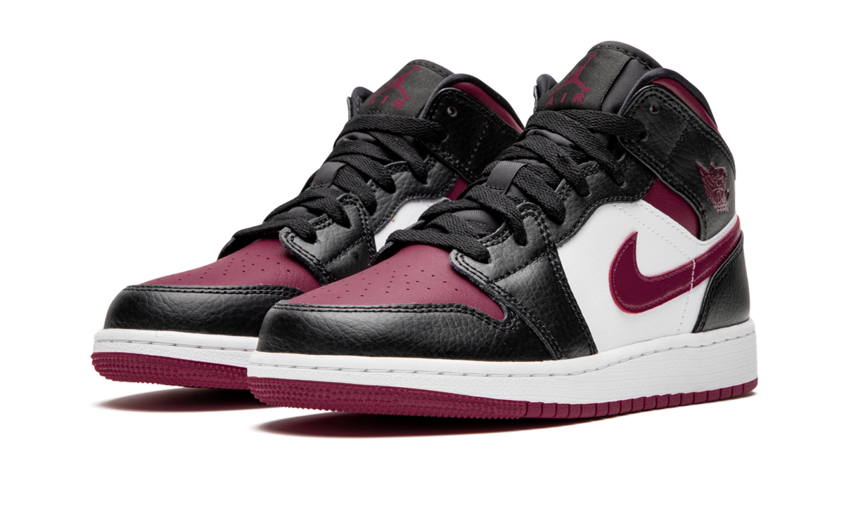 Air Jordan 1 MID GS "Bred Toe" 554725 066