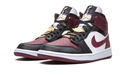 AIR JORDAN 1 MID SE WMNS "Gold Pendants" CZ4385 016