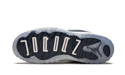 Jordan 11 Retro Low LE PS "Navy Snakeskin" CD6848 102