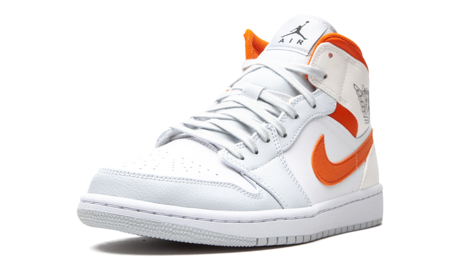 Air Jordan 1 Mid "Starfish" CW7591 100