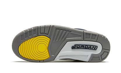 Air Jordan 3 Retro PE "Michigan" AJ3 820064