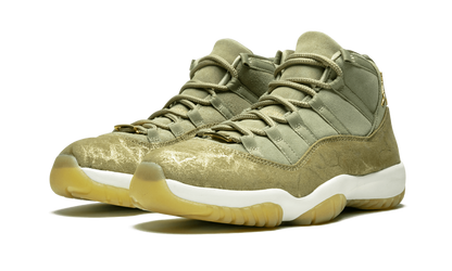 AIR JORDAN 11 RETRO WMNS "Neutral Olive" AR0715 200