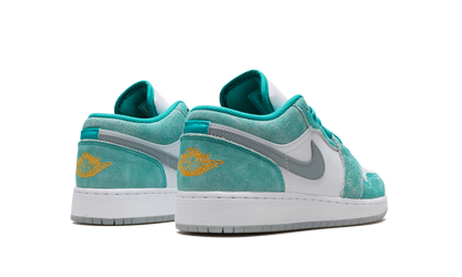 AIR JORDAN 1 LOW GS "NEW EMERALD" DO8244 301