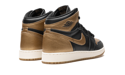 Air Jordan 1 GS "Black Metallic Gold" FD1437 071