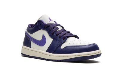 AIR JORDAN 1 LO WMNS "Action Grape" DC0774 502