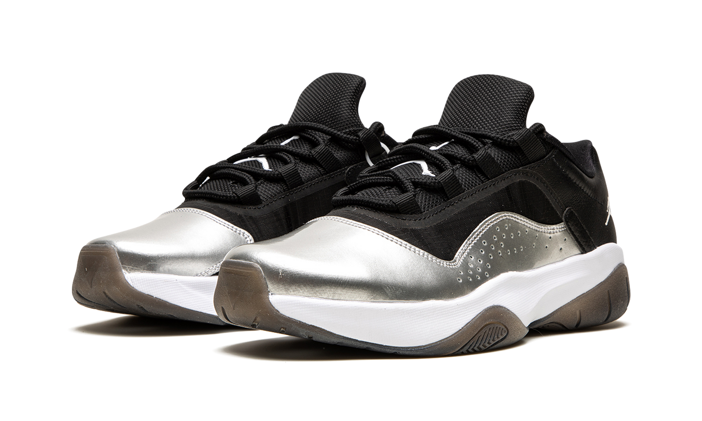 AIR JORDAN 11 CMFT LO WMNS "Silver Toe" DV2629 001