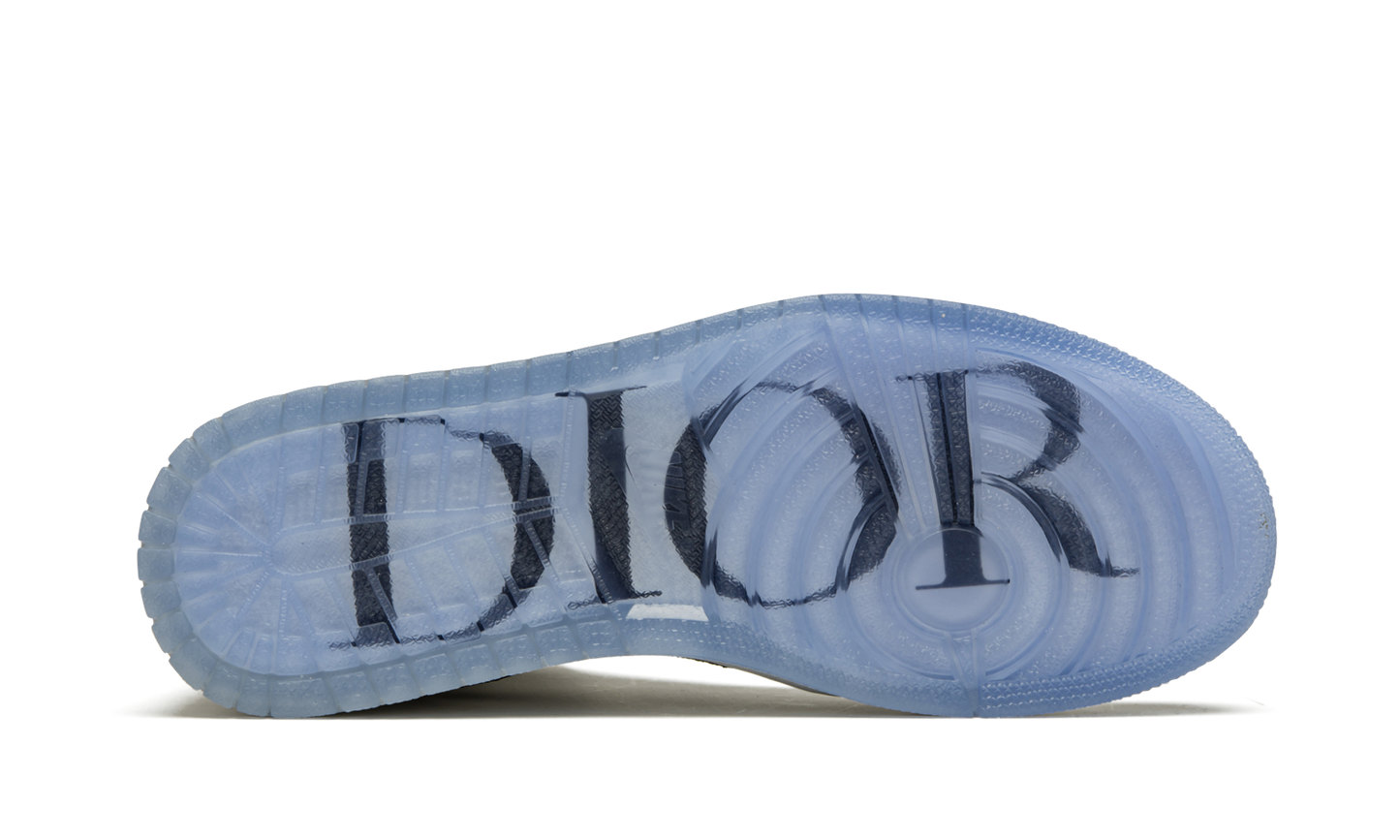 Air Jordan 1 Retro High "Dior" CN8607 002