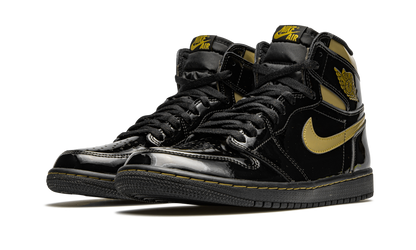 Air Jordan 1 Retro High OG "Black Metallic Gold" 555088 032