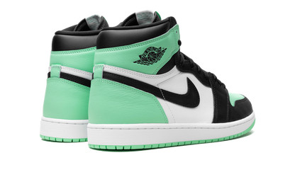 Air Jordan 1 Retro High OG "Green Glow" DZ5485 130