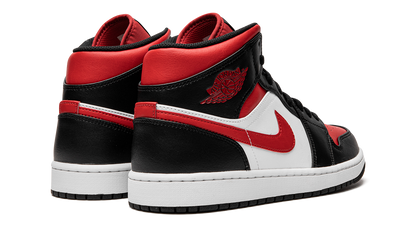 Air Jordan 1 Mid "Bred Toe" 554724 079