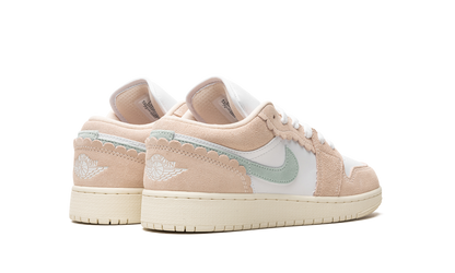 Air Jordan 1 Low SE GS "Guava Ice" DZ5356 800