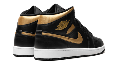 Air Jordan 1 Mid "Black" DQ8426 071