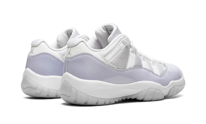 AIR JORDAN 11 LOW WMNS "Pure Violet" AH7860 101