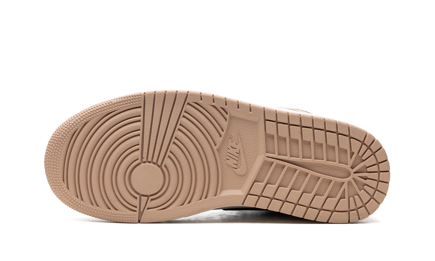 Air Jordan 1 High OG WMNS "Latte" FD2596 021
