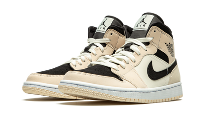 AIR JORDAN 1 MID WMNS "Guava Ice" BQ6472 800