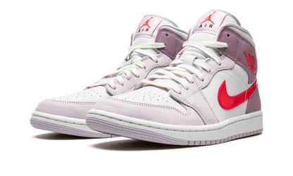 AIR JORDAN 1 MID WMNS "Valentine’s Day 2022" DR0174 500