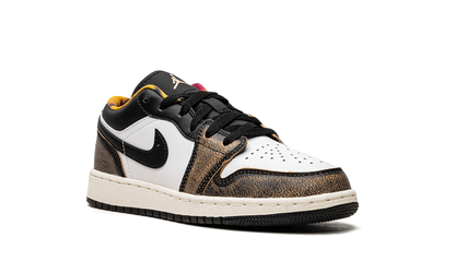 Air Jordan 1 Low SE GS "Wear Away Yellow" DQ8421 001