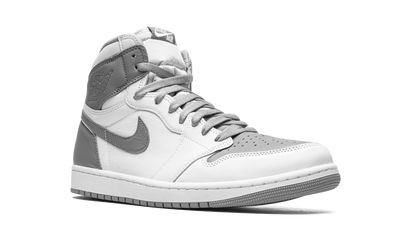 Air Jordan 1 High OG "Stealth" 555088 037