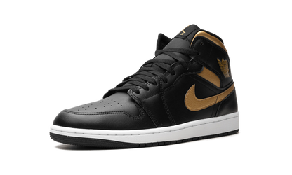 Air Jordan 1 Mid "Black" DQ8426 071