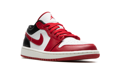 AIR JORDAN 1 LO WMNS "Reverse Black Toe" DC0774 160