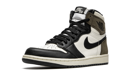 Air Jordan 1 Retro High OG "Dark Mocha" 555088 105