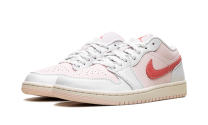 Air Jordan 1 Low WMNS "Strawberry MIlkshake" IB8156 133