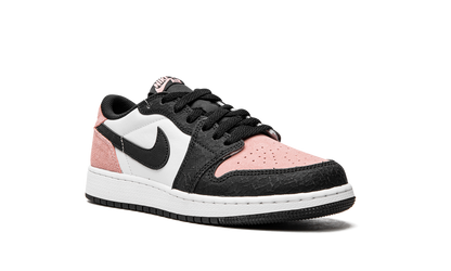 Air Jordan 1 Retro Low OG GS "Bleached Coral" CZ0858 061