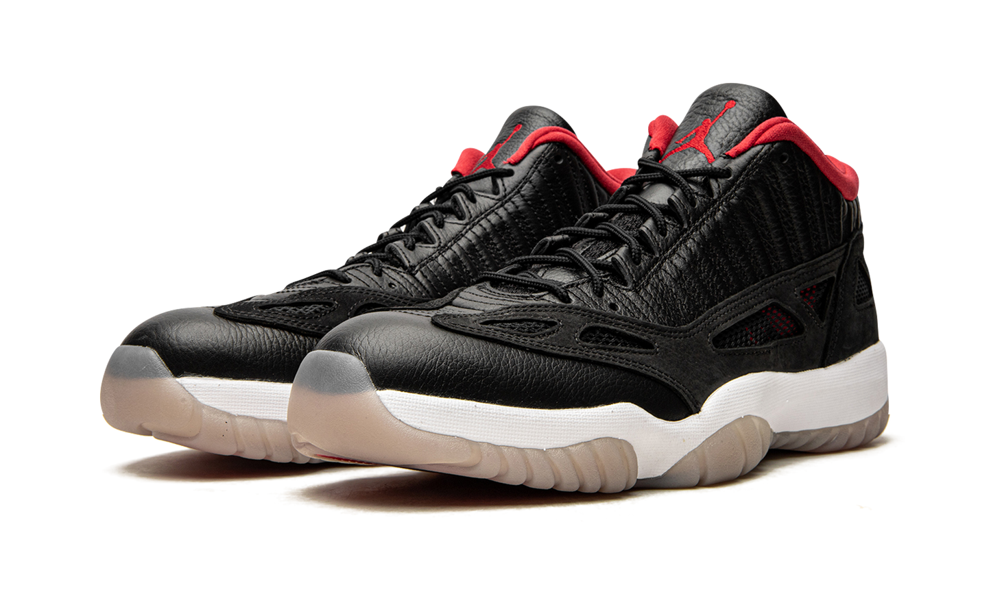 Air Jordan 11 Low IE "Bred 2021" 919712 023