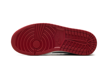 Air Jordan 1 Low OG "Chicago (2025)" HQ6998 600
