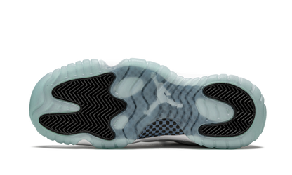 Air Jordan 11 Retro GS "Legend Blue" 528896 117