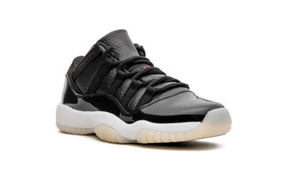 Jordan 11 Retro Low GS "72-10" 528896 001