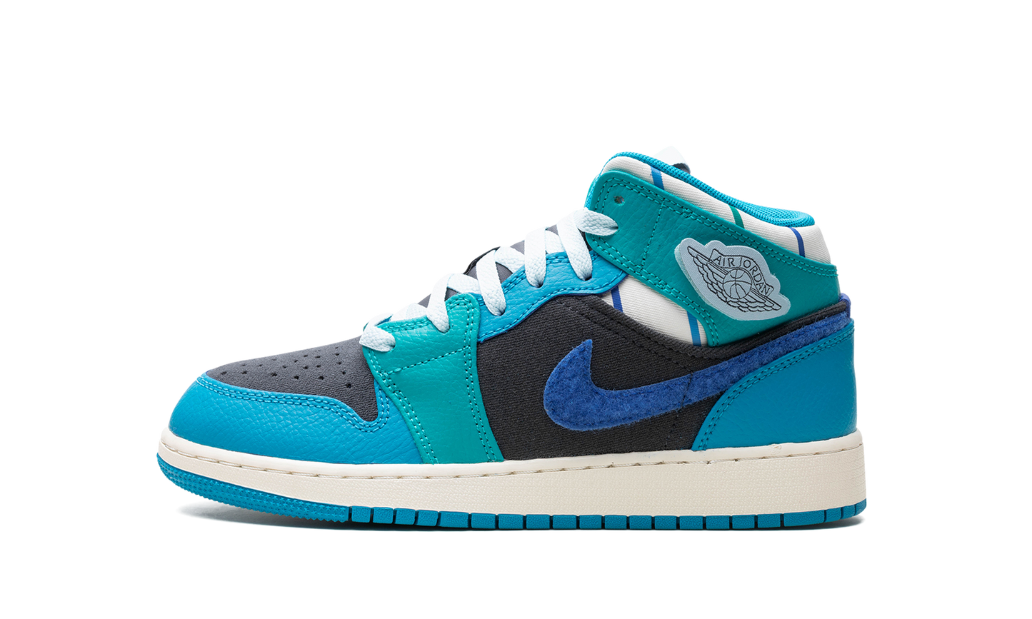 Air Jordan 1 GS "Inspired By The Greatest" FJ9482 004