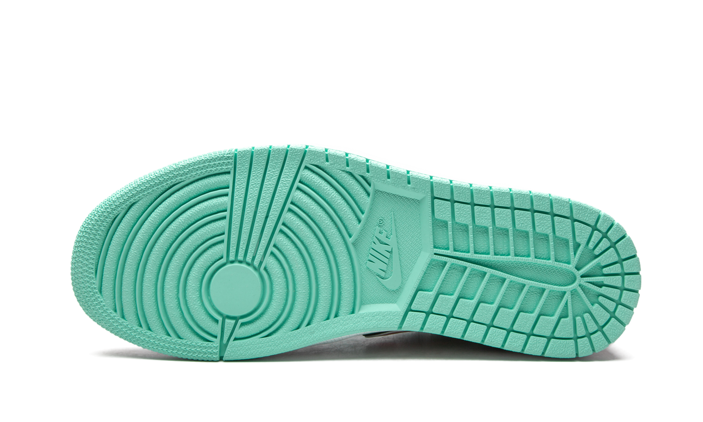 Air Jordan 1 Low SE "Tropical Twist" CK3022 301